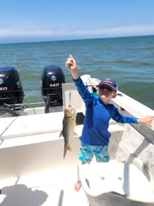 family fishing in Sayulita